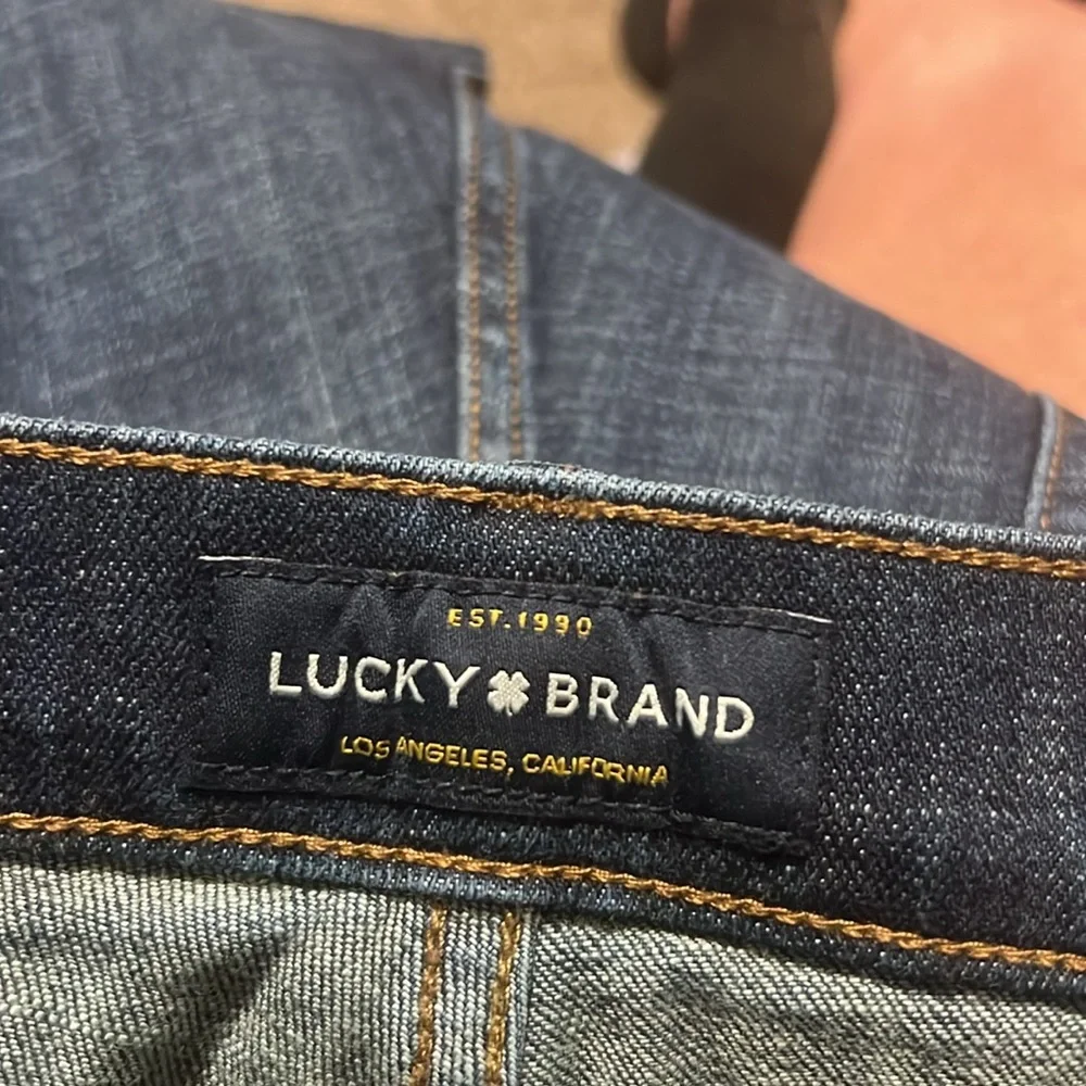 Lucky 🍀 Brand mens 221 straight jeans